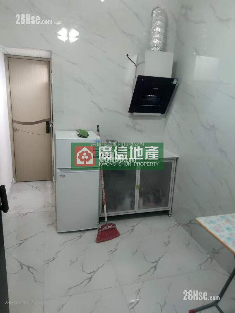 Sun Hing Building Rental 1 Bedroom , 1 Bathroom 160 ft² ( 14.9 m² )