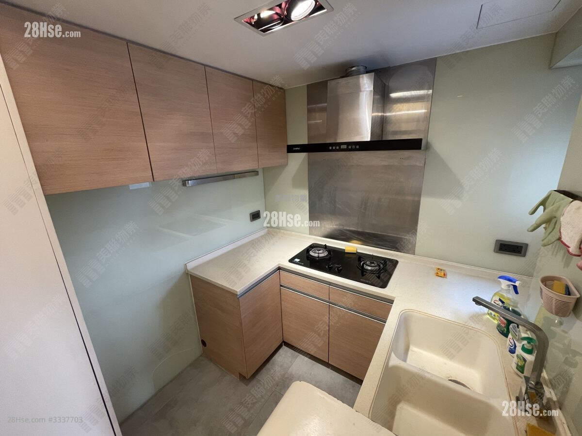 Shatin Centre Rental 357 ft² ( 33.2 m² )