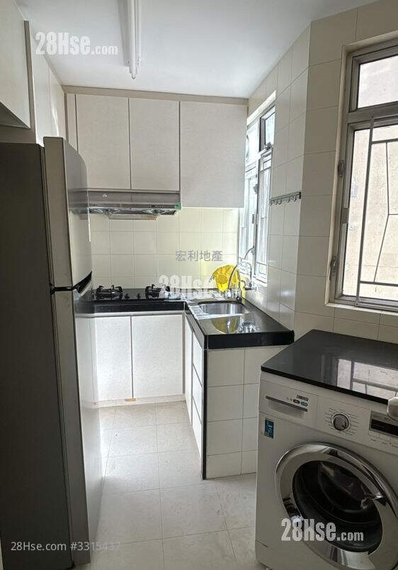 Yee Tsui Court Rental 2 Bedrooms , 1 Bathroom 466 ft² ( 43.3 m² )