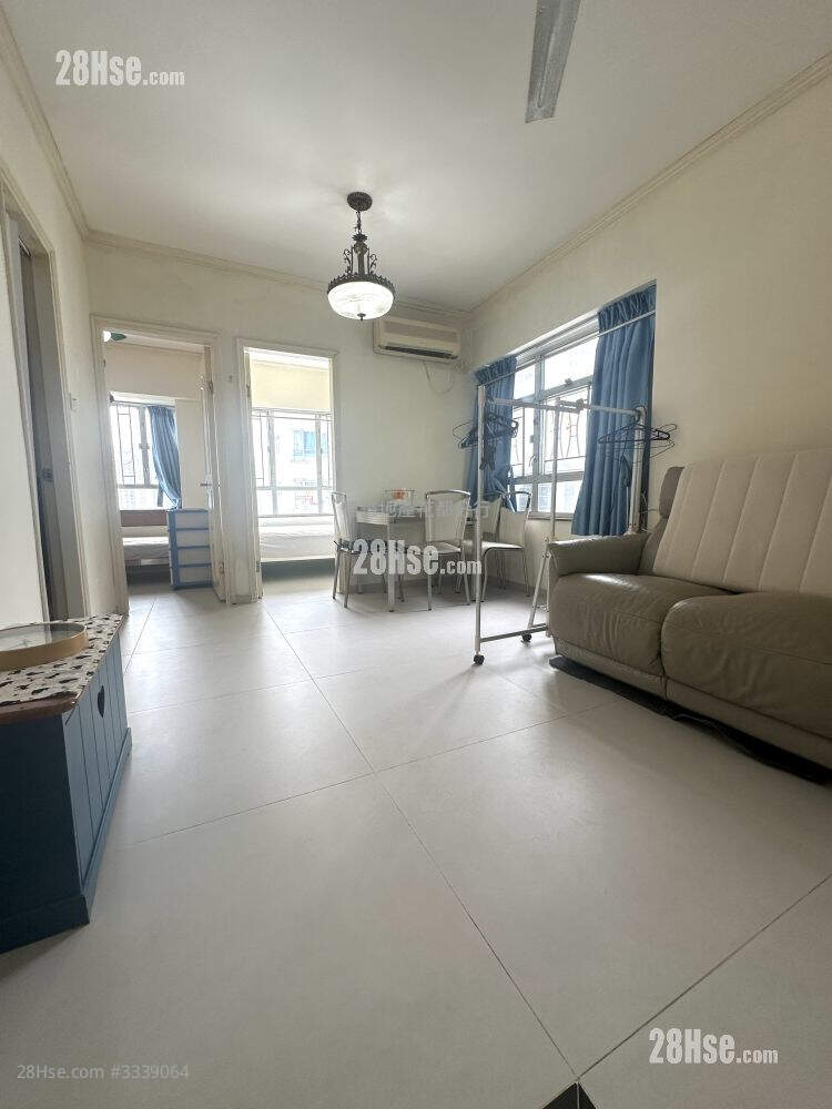 Fanling Centre Rental 2 Bedrooms , 1 Bathroom 368 ft² ( 34.2 m² )