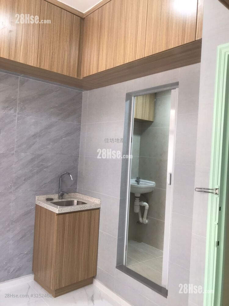 Mido Apartment Rental Studio , 1 Bathroom 120 ft² ( 11.1 m² )