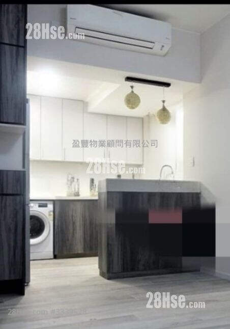 Kwong Sang Hong Building Sell 2 Bedrooms , 1 Bathroom 508 ft² ( 47.2 m² )