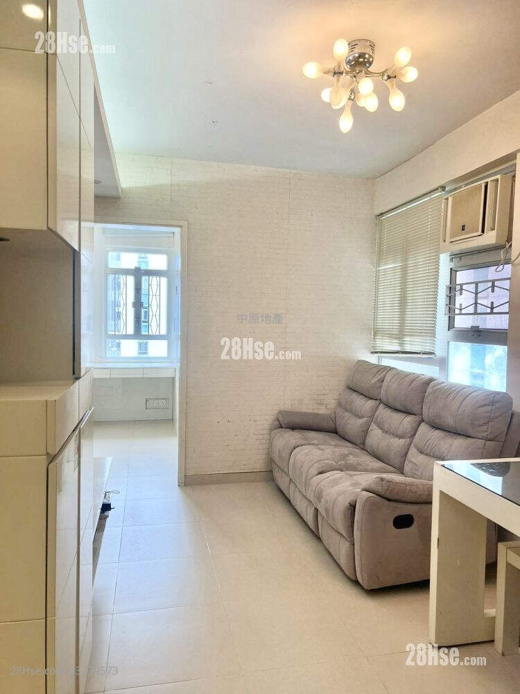 City One Shatin Sell 2 Bedrooms 327 ft² ( 30.4 m² )