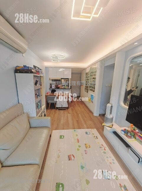 Park Central Sell 2 Bedrooms , 1 Bathroom 465 ft² ( 43.2 m² )