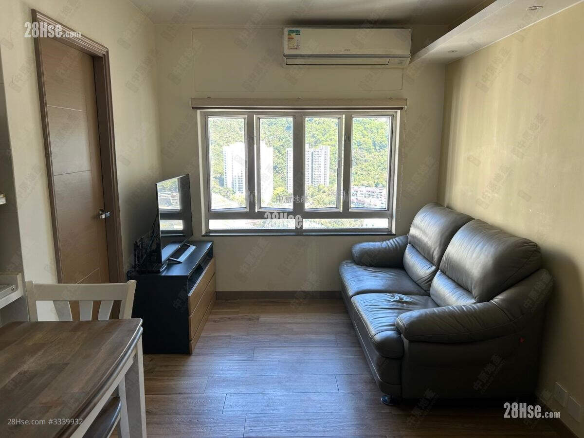 Yan Ming Court Sell 2 Bedrooms , 1 Bathroom 401 ft² ( 37.3 m² )