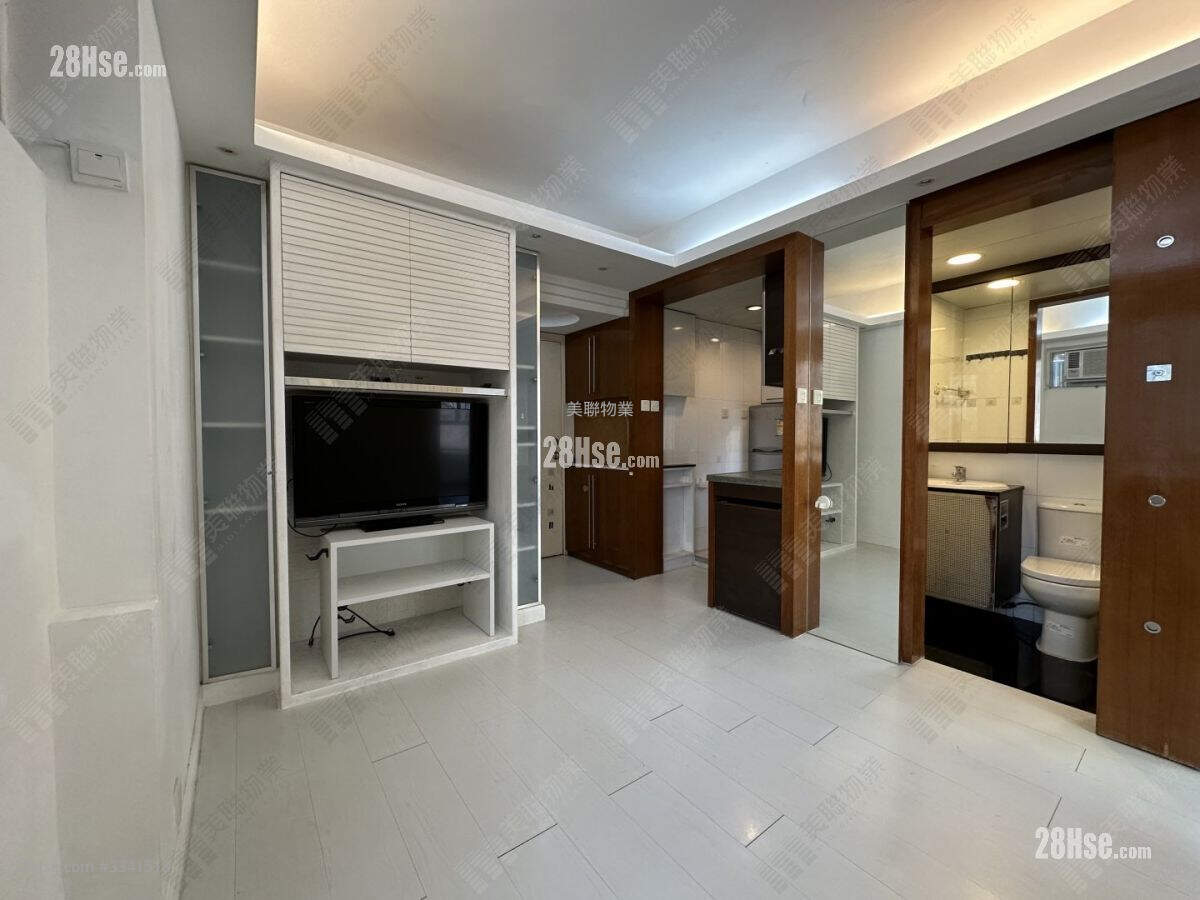 Kwai Chung Plaza Rental 2 Bedrooms , 1 Bathroom 318 ft² ( 29.5 m² )