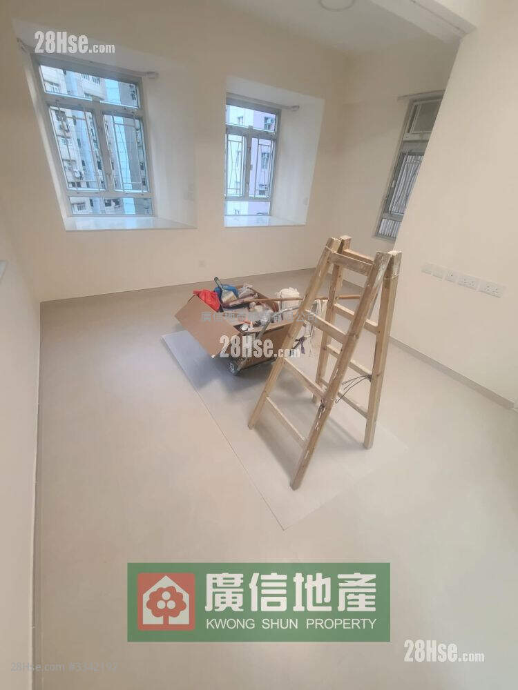 On Hong Building Rental Studio , 1 Bathroom 231 ft² ( 21.5 m² )