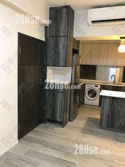 Kwong Sang Hong Building Sell 2 Bedrooms , 1 Bathroom 508 ft² ( 47.2 m² )