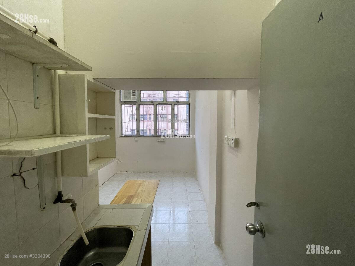 Man Yue Building Rental Studio , 1 Bathroom 135 ft² ( 12.5 m² )