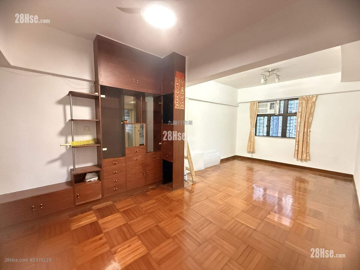 Hong King Building Rental 2 Bedrooms , 1 Bathroom 437 ft² ( 40.6 m² )