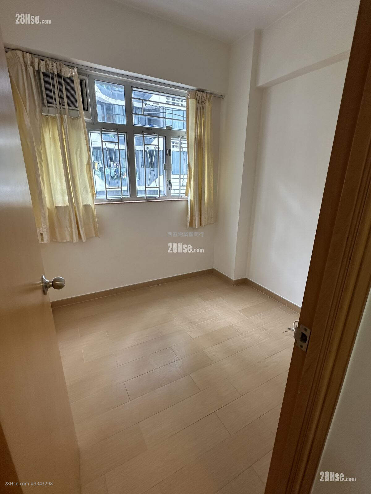 Kwan Yick Building Phase 2 Rental 2 Bedrooms , 1 Bathroom 369 ft² ( 34.3 m² )