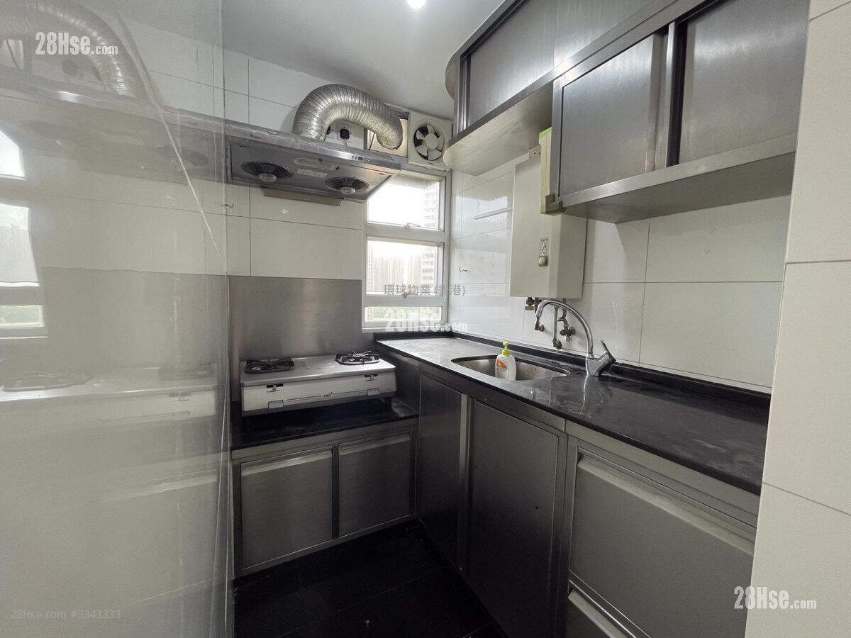 Tsui Lam Estate Sell 2 Bedrooms , 1 Bathroom 490 ft² ( 45.5 m² )