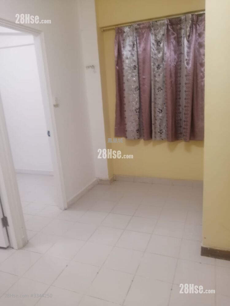 Cheong Yuen Building Sell 2 Bedrooms , 1 Bathroom 346 ft² ( 32.1 m² )