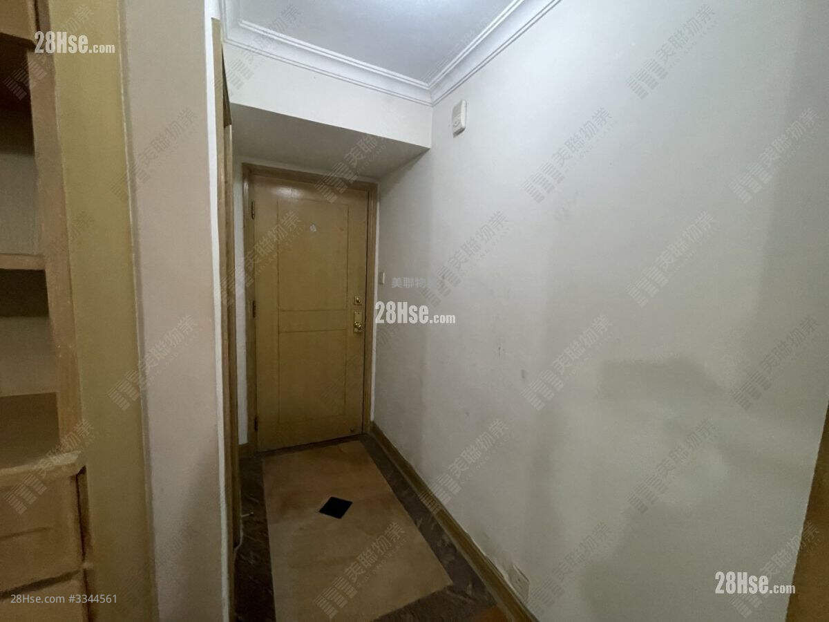 Yuk Po Court Sell 2 Bedrooms 546 ft² ( 50.7 m² )