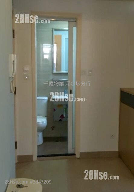 Gold Ming Building Sell 1 Bedroom , 1 Bathroom 256 ft² ( 23.8 m² )