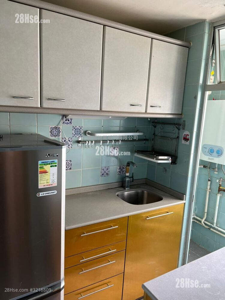 Hong Shui Court Rental 407 ft² ( 37.8 m² )