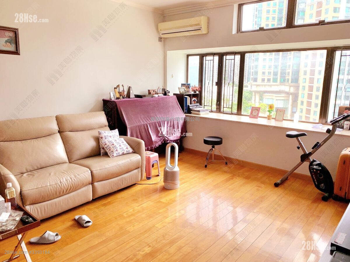 Grand Court Sell 3 Bedrooms , 2 Bathrooms 1,033 ft² ( 96.0 m² )