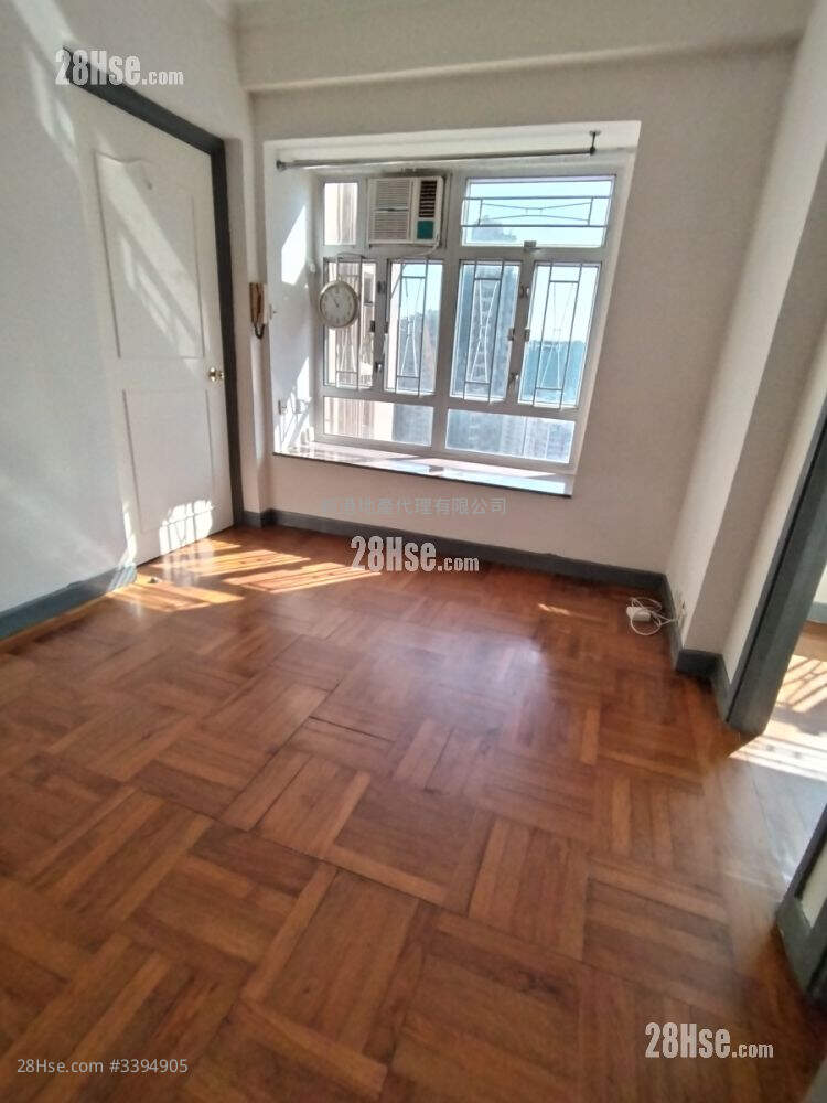 Fortuna Building Sell 2 Bedrooms , 1 Bathroom 255 ft² ( 23.7 m² )