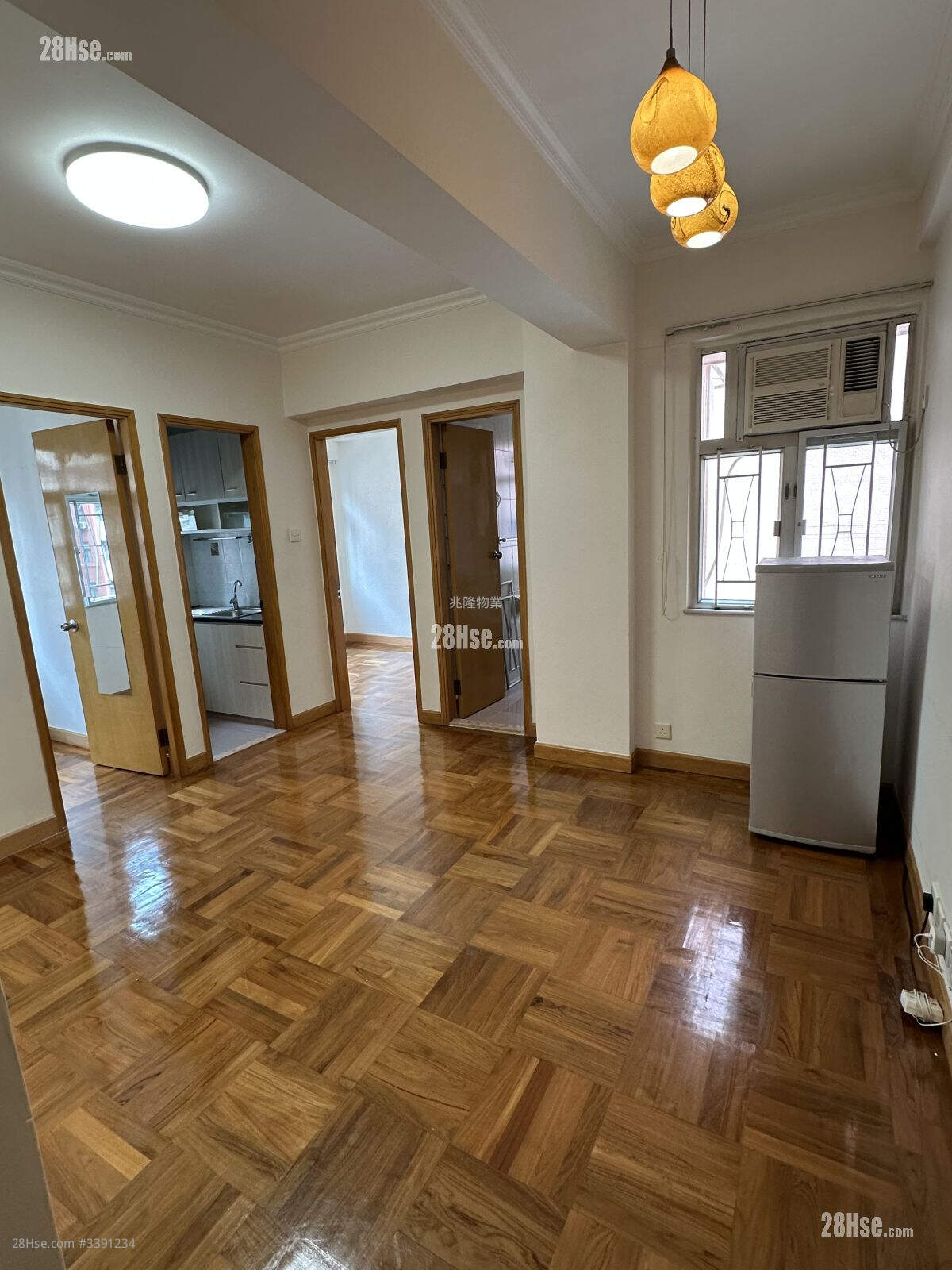 Mary Court Rental 2 Bedrooms , 1 Bathroom 354 ft² ( 32.9 m² )