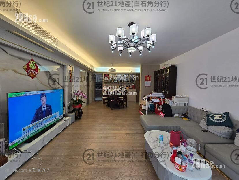 The Horizon Rental 1,504 ft² ( 139.7 m² )