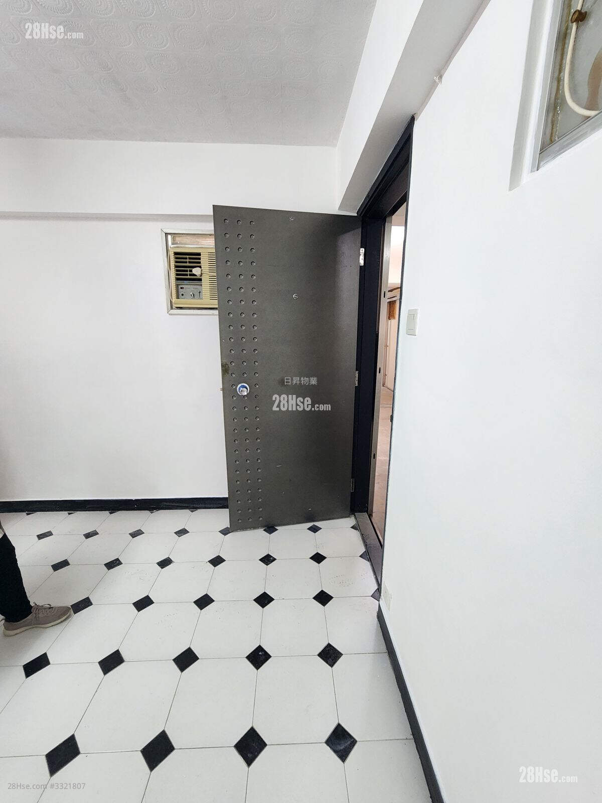 Tai Shun House Rental 2 Bedrooms , 1 Bathroom 311 ft² ( 28.9 m² )