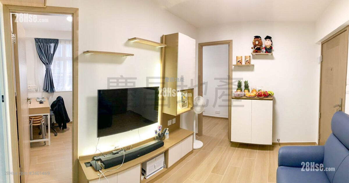 Raymond Court Sell 2 Bedrooms , 1 Bathroom 318 ft² ( 29.5 m² )