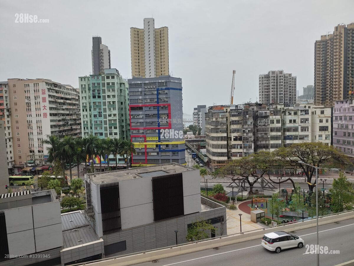Fook Yue Mansion Sell 2 Bedrooms , 1 Bathroom 294 ft² ( 27.3 m² )