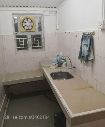 Yeung Siu Hang Tsuen Rental 2 Bedrooms , 1 Bathroom 630 ft² ( 58.5 m² )