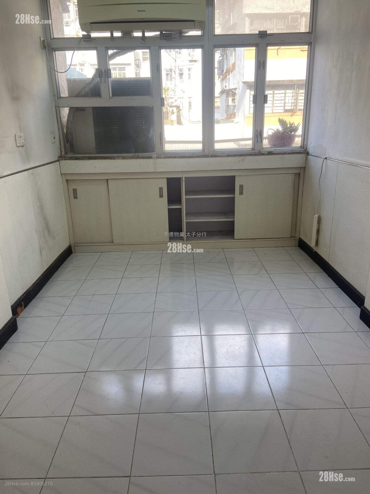 Kiu Ming Mansion Sell 356 ft² ( 33.1 m² )