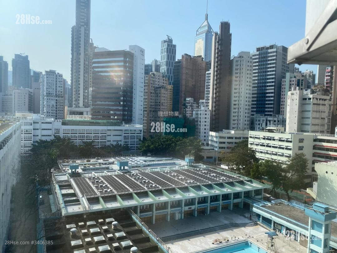 Oi Kwan Court Rental 2 Bedrooms , 1 Bathroom 478 ft² ( 44.4 m² )