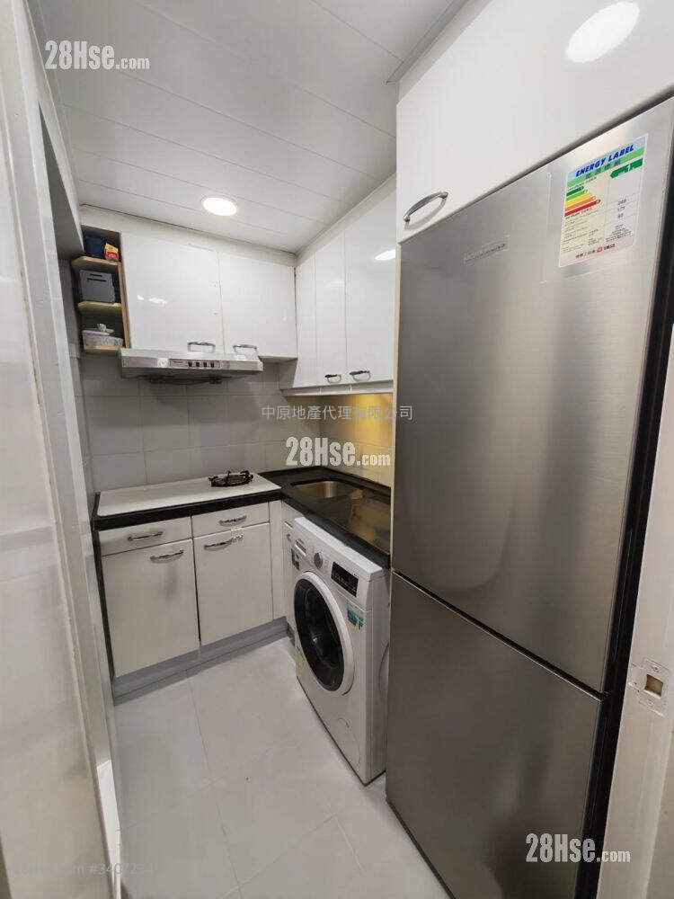 Serenade Cove Rental 2 Bedrooms , 1 Bathroom 420 ft² ( 39.0 m² )