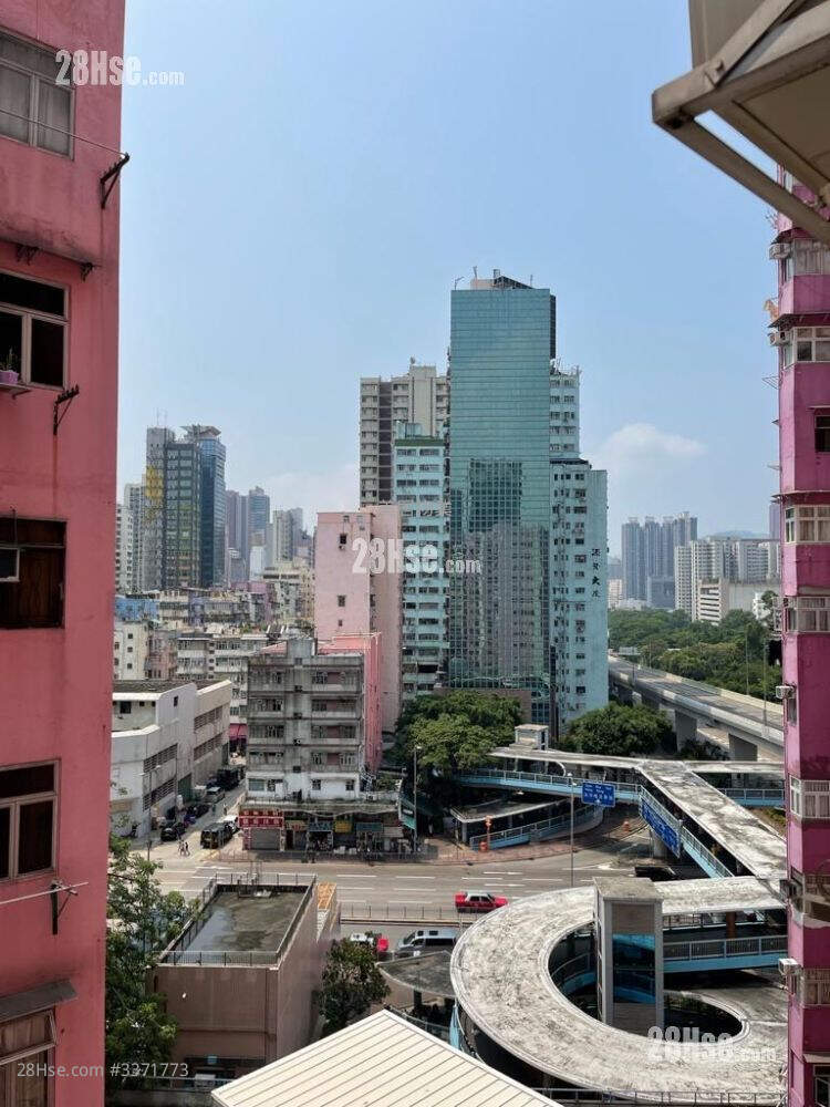 Cheung Hing Mansion Sell 1 Bedroom , 1 Bathroom 238 ft² ( 22.1 m² )
