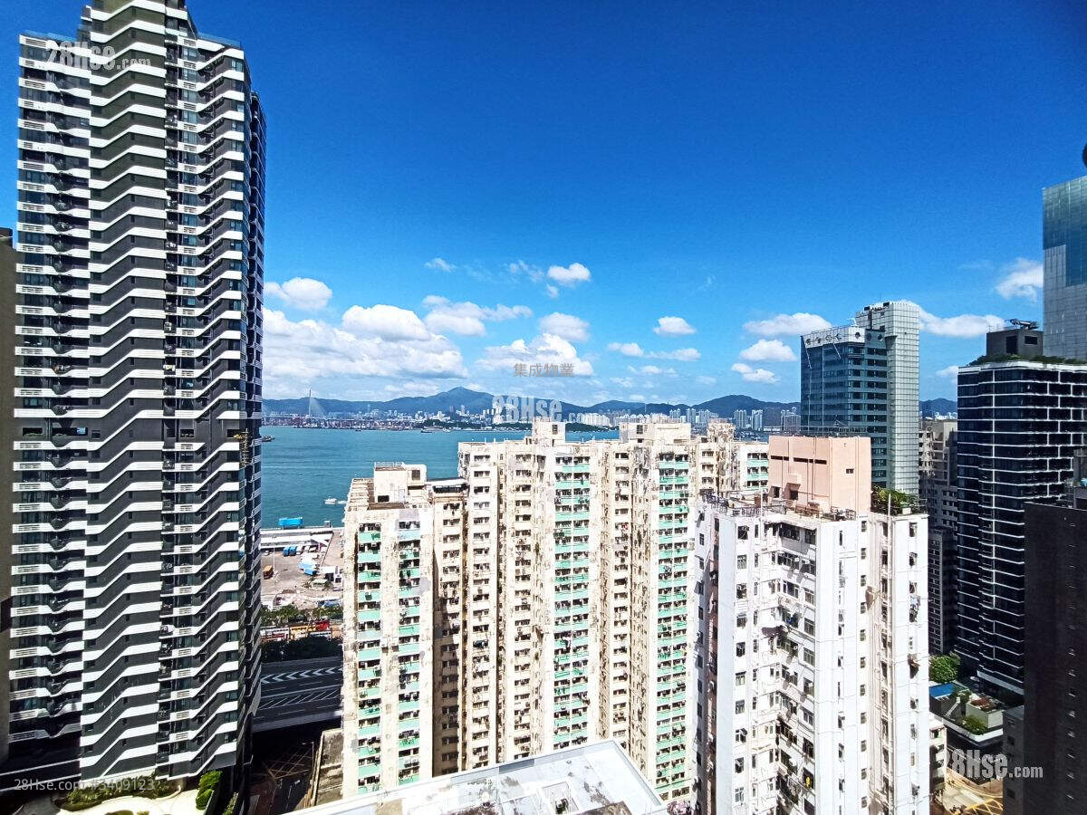 Tung Wai Garden Rental 2 Bedrooms , 1 Bathroom 318 ft² ( 29.5 m² )