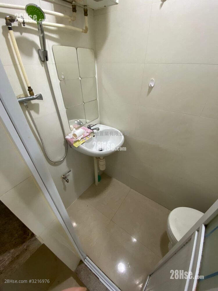 Cheong Fat Mansion Sell 1 Bedroom , 1 Bathroom 210 ft² ( 19.5 m² )