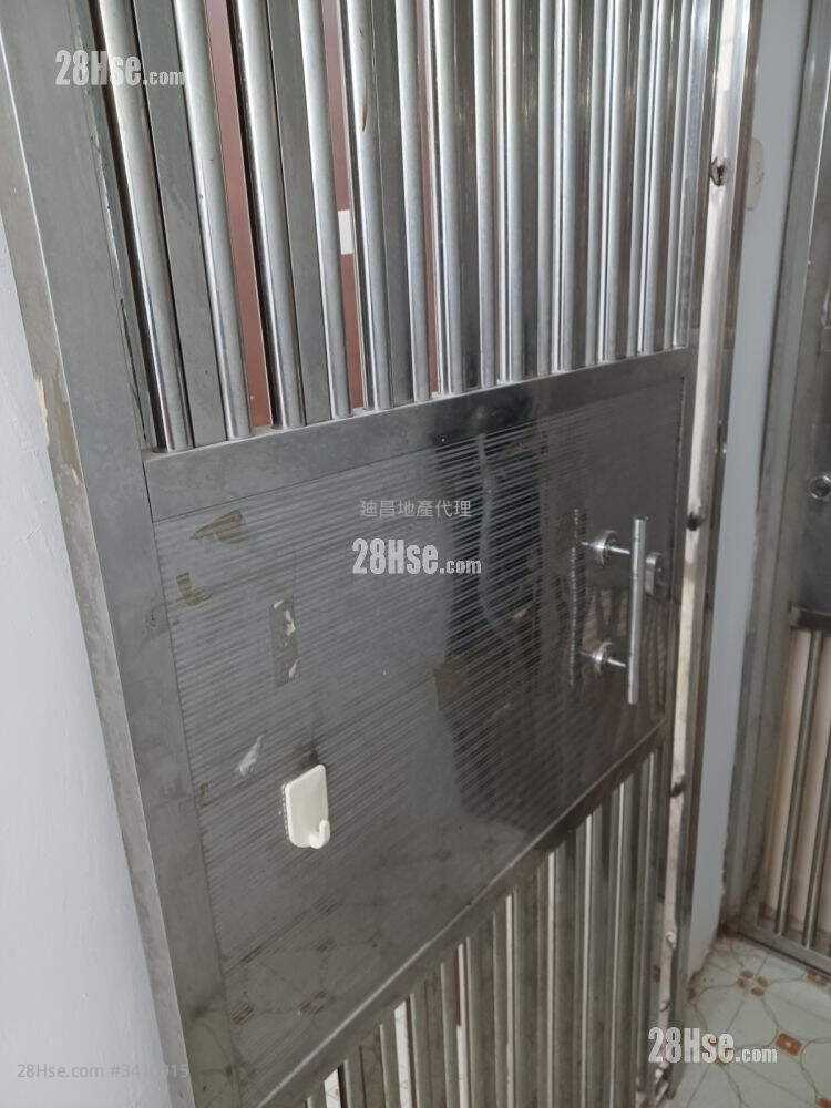 Wing Shun Building Rental 1 Bedroom , 1 Bathroom 170 ft² ( 15.8 m² )