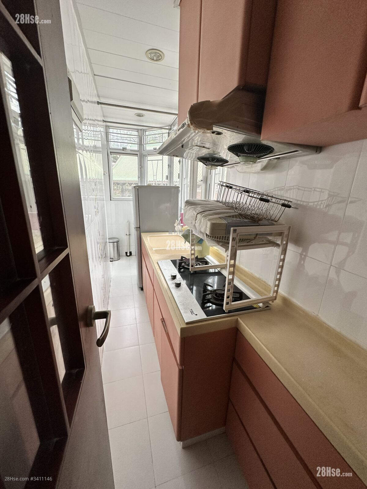 Sun Ho Court Rental 254 ft² ( 23.6 m² )