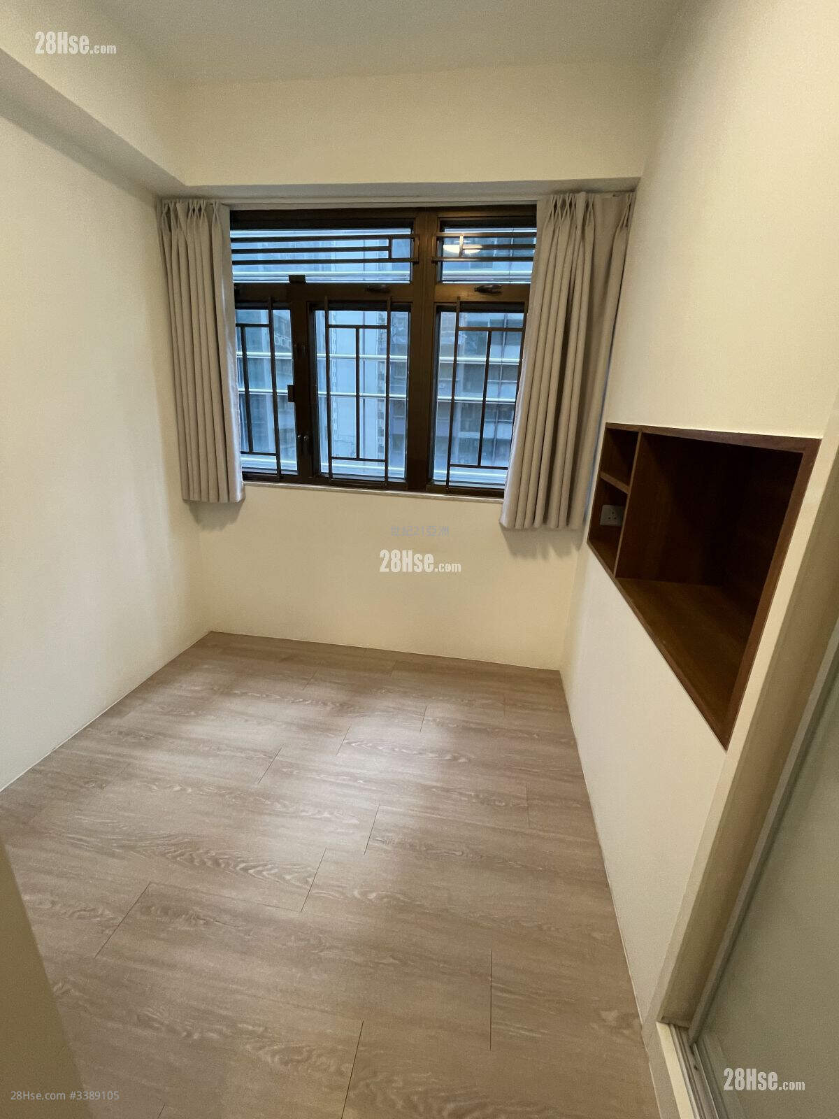 Rialto Building Rental 2 Bedrooms , 1 Bathroom 420 ft² ( 39.0 m² )