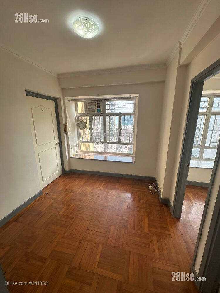Fortuna Building Sell 2 Bedrooms , 1 Bathroom 255 ft² ( 23.7 m² )