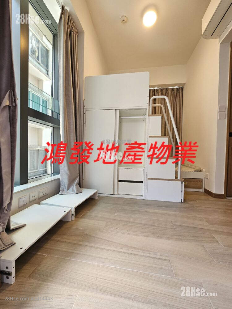 Uptify Sell Studio , 1 Bathroom 193 ft² ( 17.9 m² )