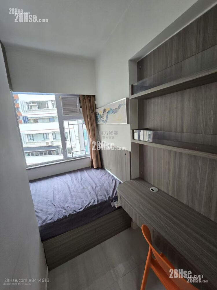 Hang Fat Building Rental Studio , 1 Bathroom 118 ft² ( 11.0 m² )