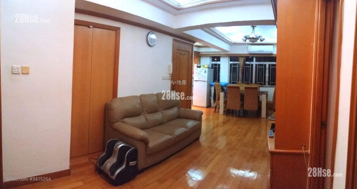 Chak Hing Building Rental 4 Bedrooms , 1 Bathroom 654 ft² ( 60.8 m² )