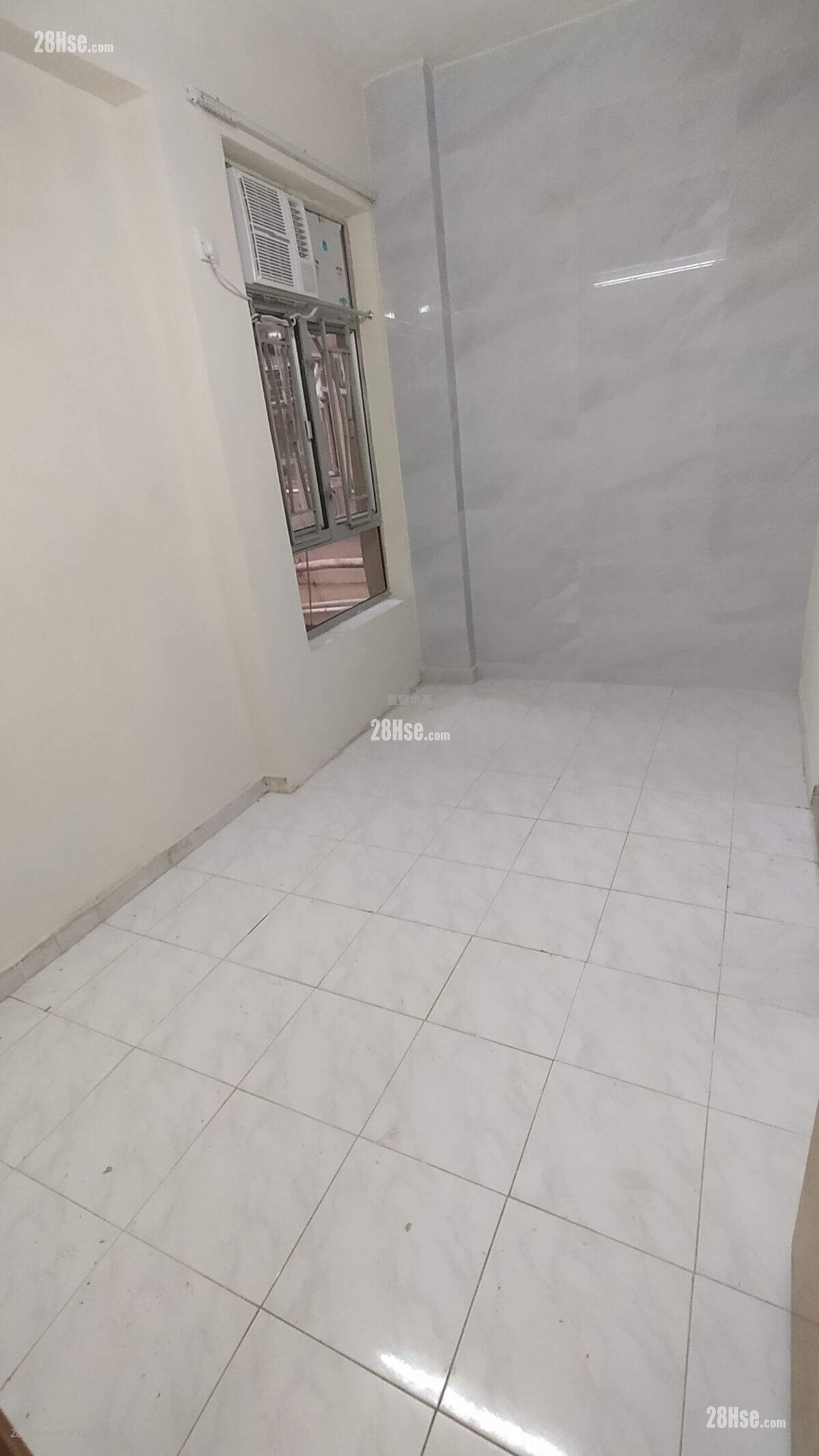 Tung Ming Building Rental 1 Bedroom , 1 Bathroom 120 ft² ( 11.1 m² )