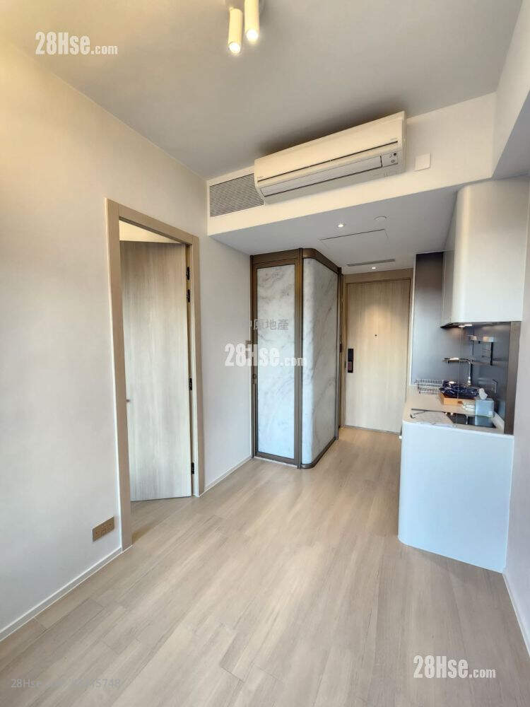 One Innovale Sell 1 Bedroom , 1 Bathroom 285 ft² ( 26.5 m² )