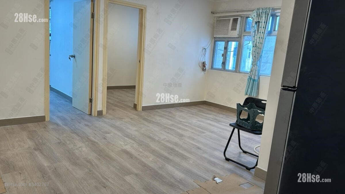 Yuk Po Court Sell 2 Bedrooms 546 ft² ( 50.7 m² )