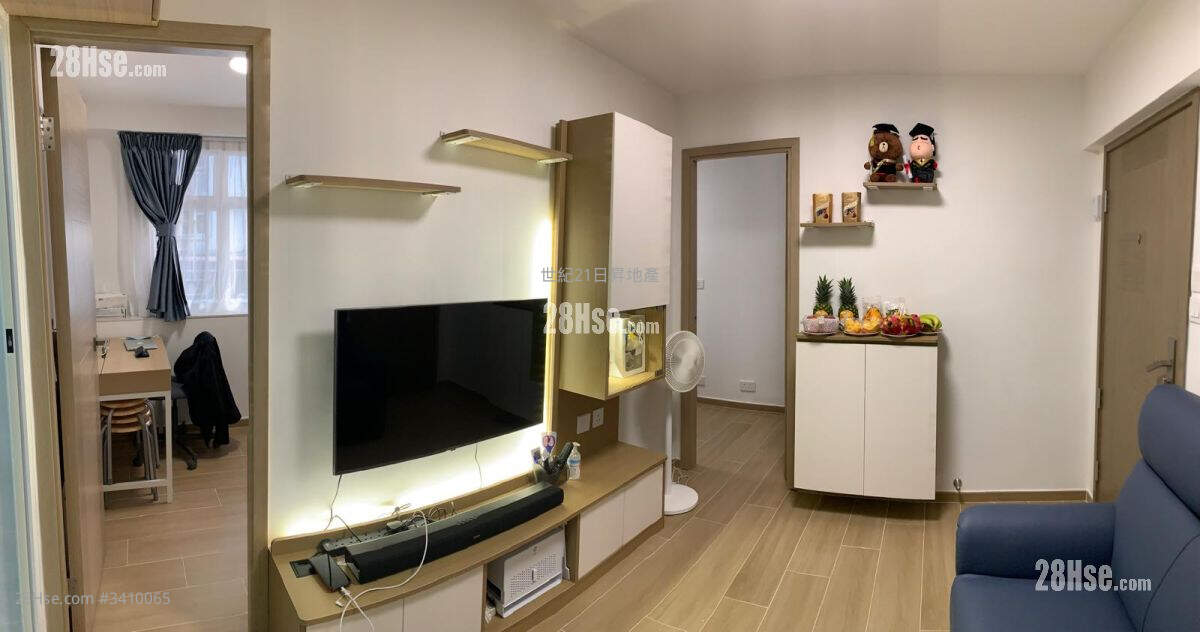 Raymond Court Sell 2 Bedrooms , 1 Bathroom 317 ft² ( 29.5 m² )