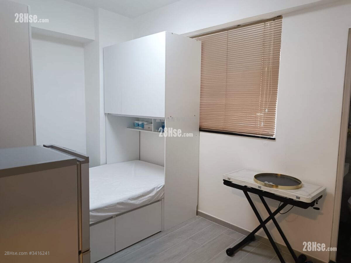 Shun Fat Building Rental Studio , 1 Bathroom 159 ft² ( 14.8 m² )