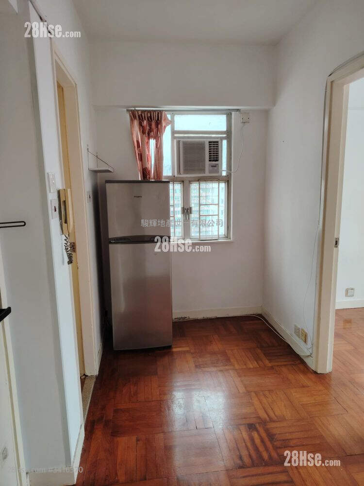 Shun Fung Building Rental 2 Bedrooms , 1 Bathroom 230 ft² ( 21.4 m² )
