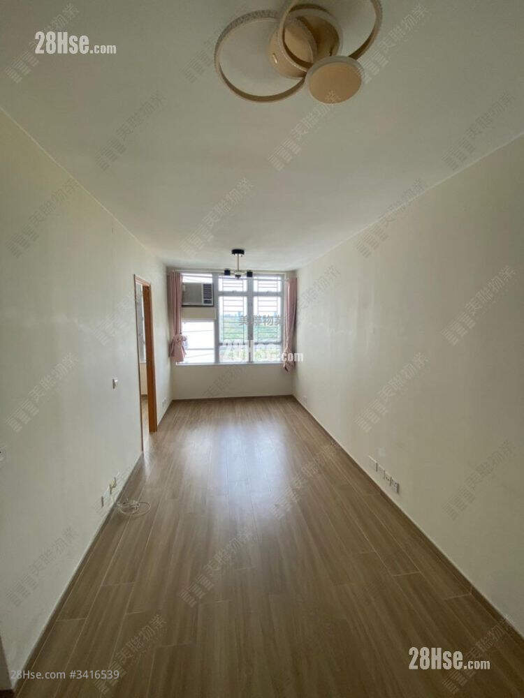 Shan Lai Court Sell 379 ft² ( 35.2 m² )