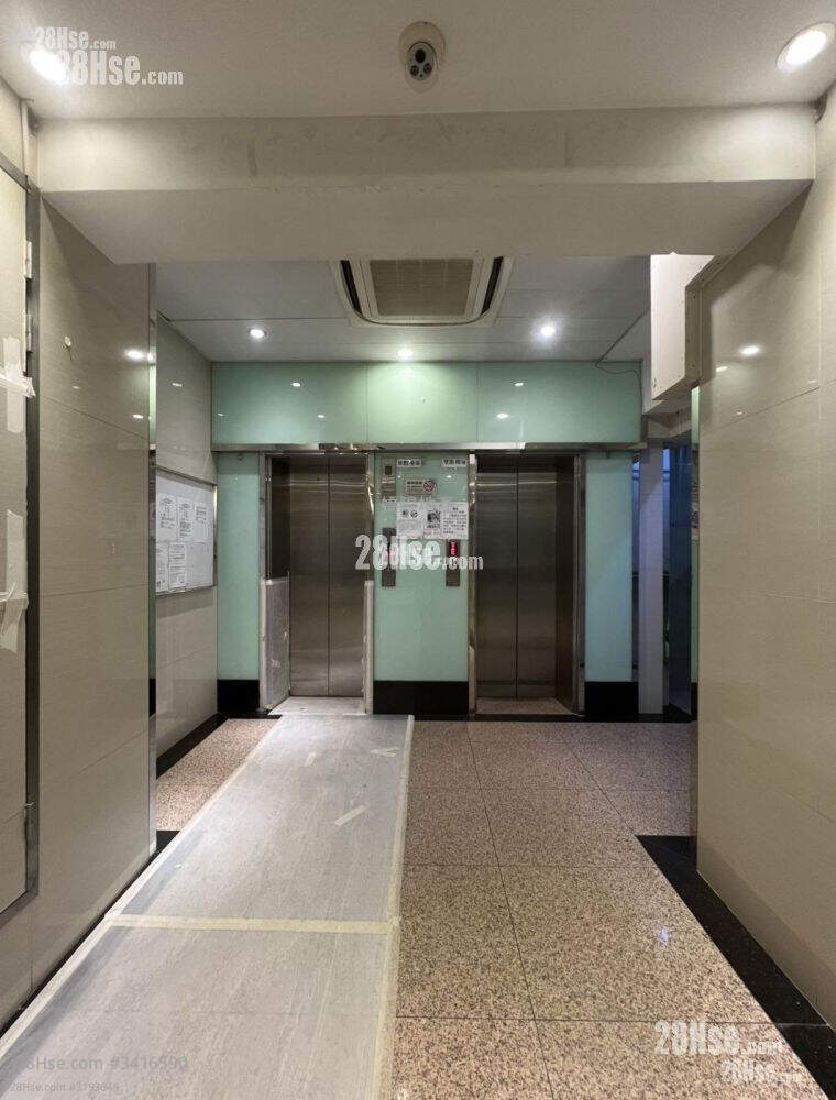 San Po Kong Mansion Rental 3 Bedrooms , 1 Bathroom 515 ft² ( 47.8 m² )