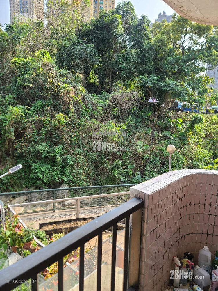 Tai Lam Liu Sell 3 Bedrooms , 1 Bathroom